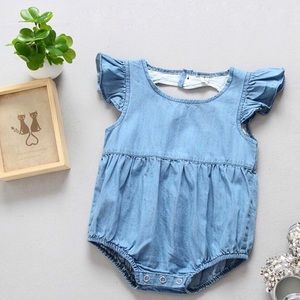 Denim ruffles sleeve romper